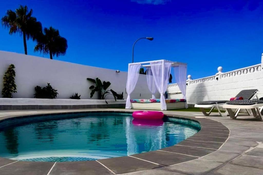 Sueno Azul With A Heated Swimming Pool Вилла Кальяо-Сальвахе